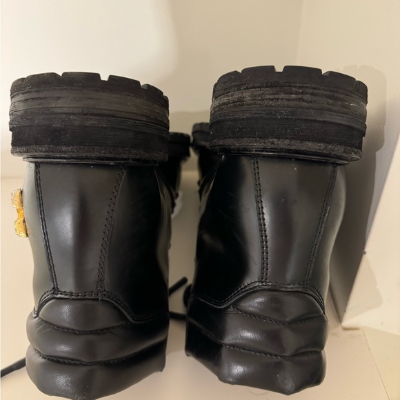 OFF-WHITE Arrow Appliqué Hiking Boot - Picture 12 of 15